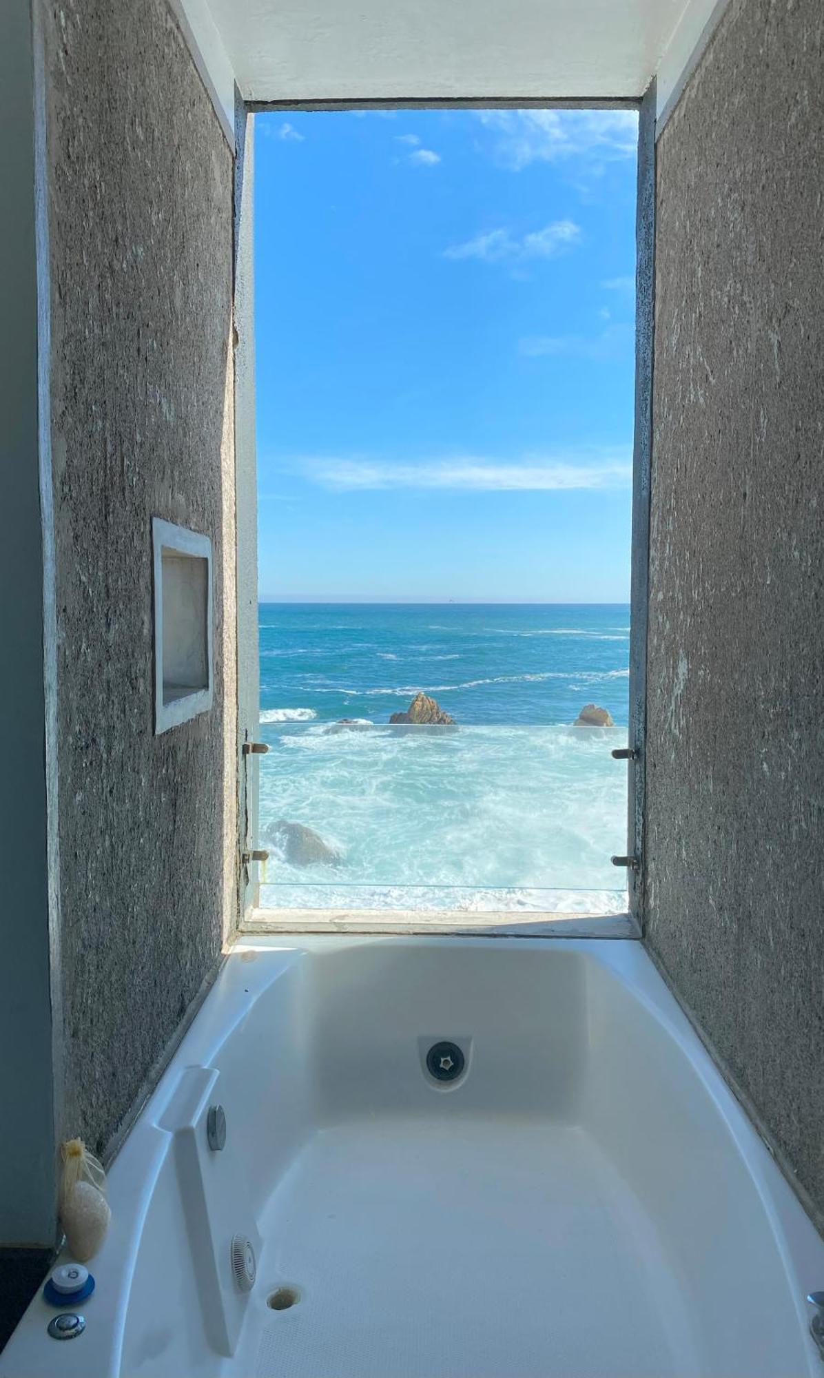 King Suite Ocean View