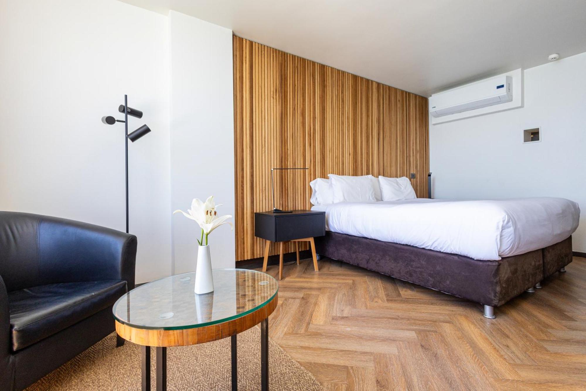 King Room Ocean View Non-Smoking